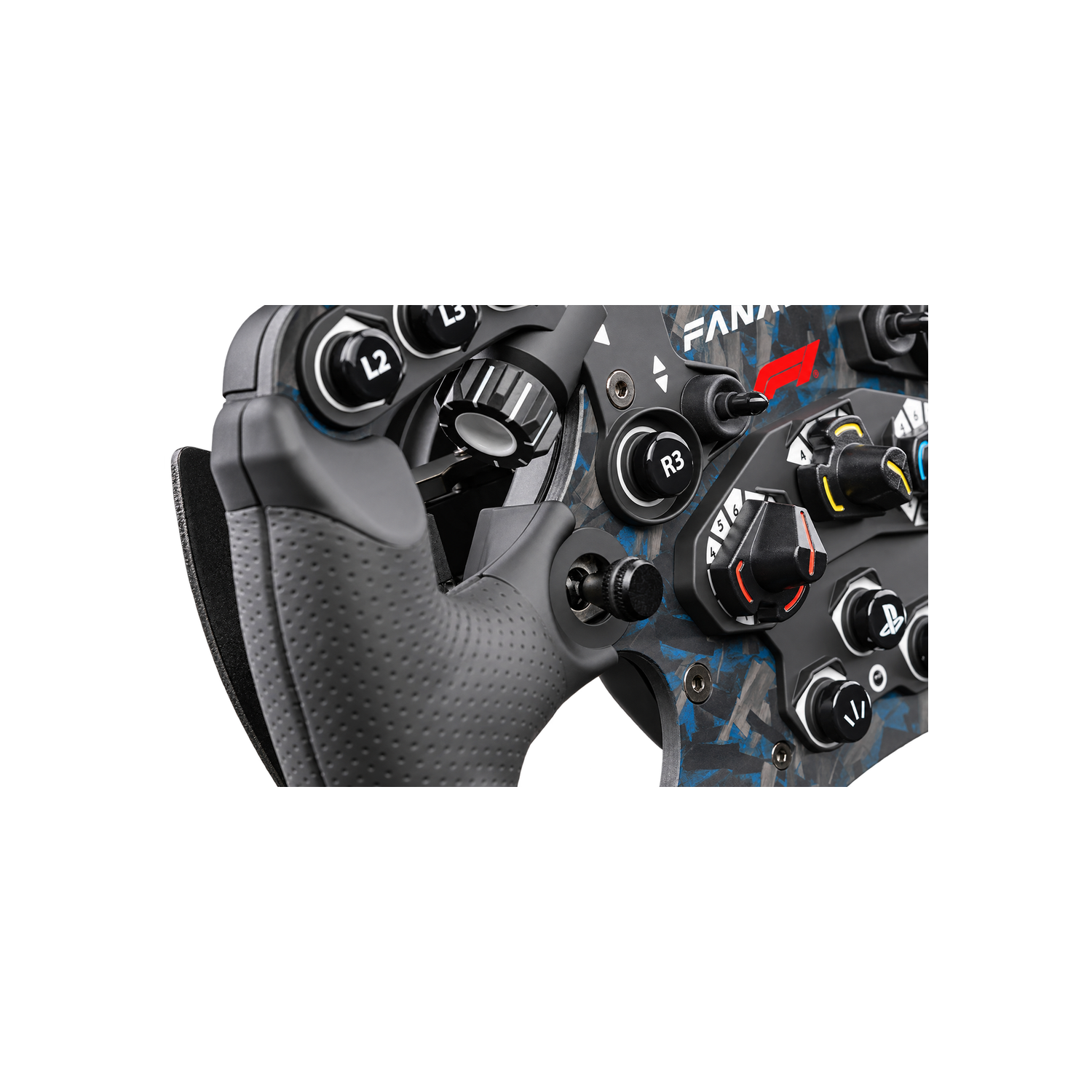 Zoom view of details in steering wheel from bundle Fanatec ClubSport F1 18 Nm